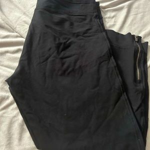 Calvin Klein Leggings with Zipper Ankle